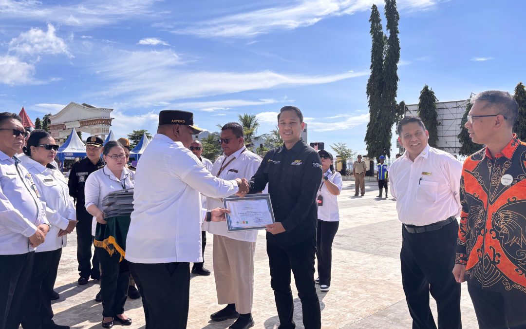 United Tractors Jayapura Receives OSH and HIV & AIDS Prevention Recognition by Papua Provincial Government